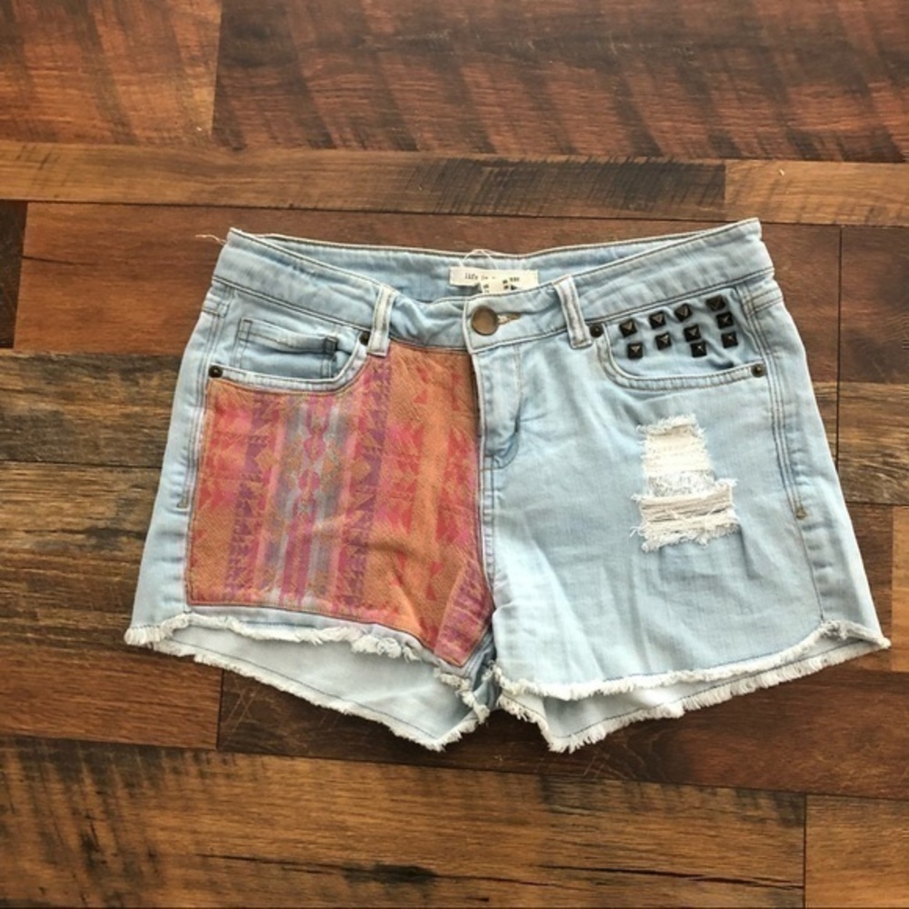 Life In Progress Shorts Decorative Blue Jean Denim